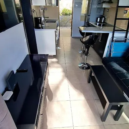Deluxe Seaview-sunsets !transfe-r Inc! Pool,2aircond,2tv65