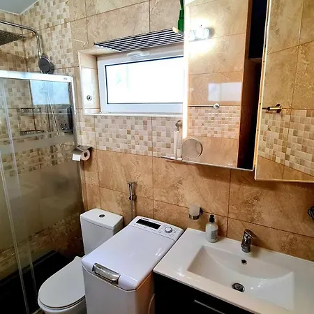 Deluxe Seaview-sunsets !transfe-r Inc! Pool,2aircond,2tv65